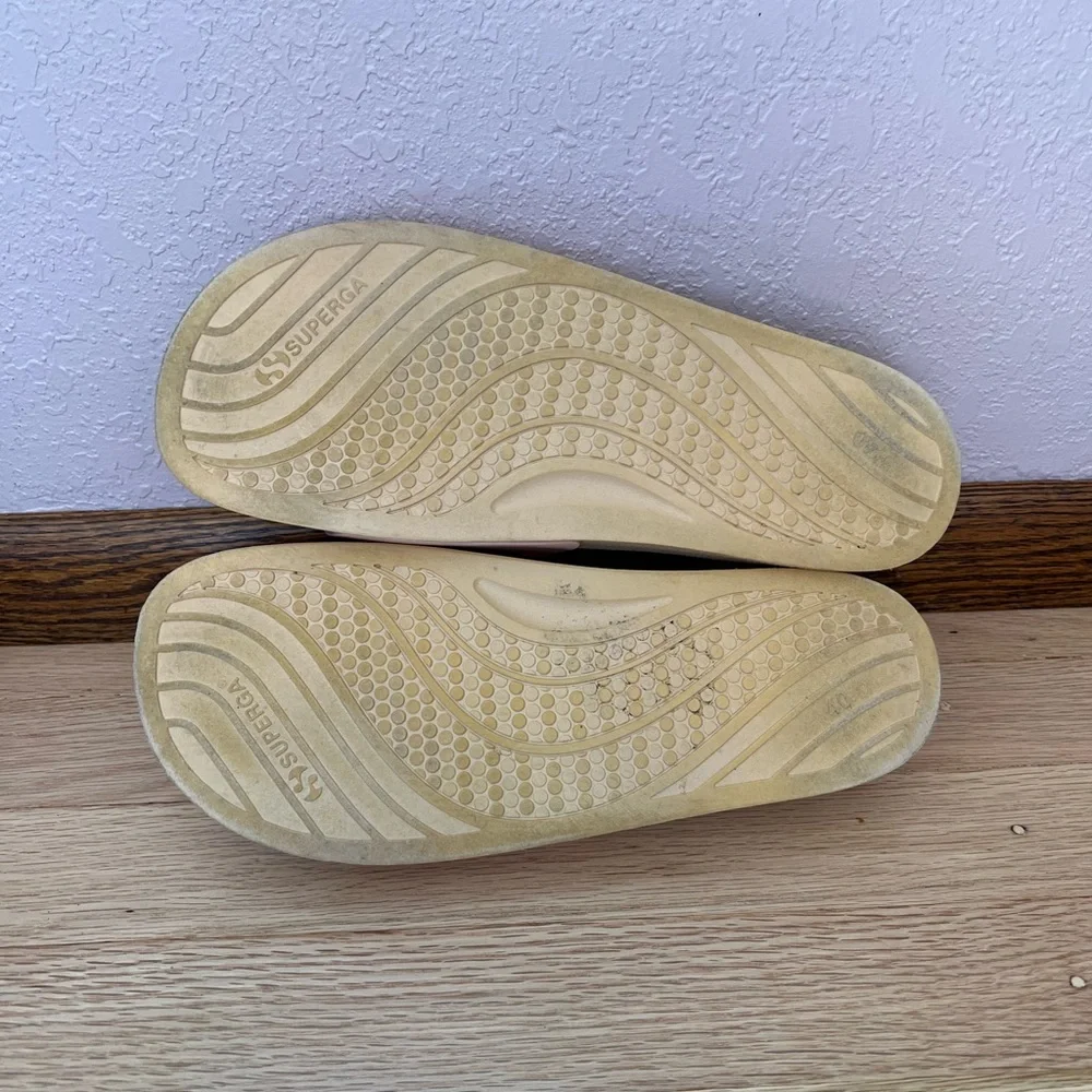 Superga very gently